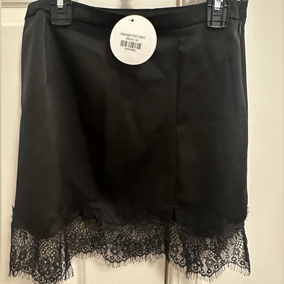 Black Satin Lace Skirt - Picture 3 of 3